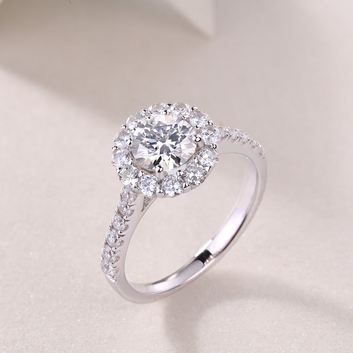 1Luxury Fashion Large Diamond Wedding Ring With Moissanite Silver Ring Prohibit Tk Sales