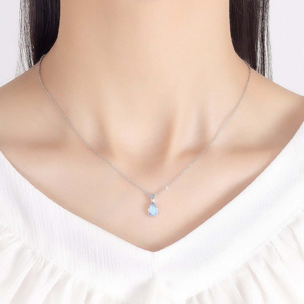 Simple And Stylish Teardrop-shaped Necklace For Women