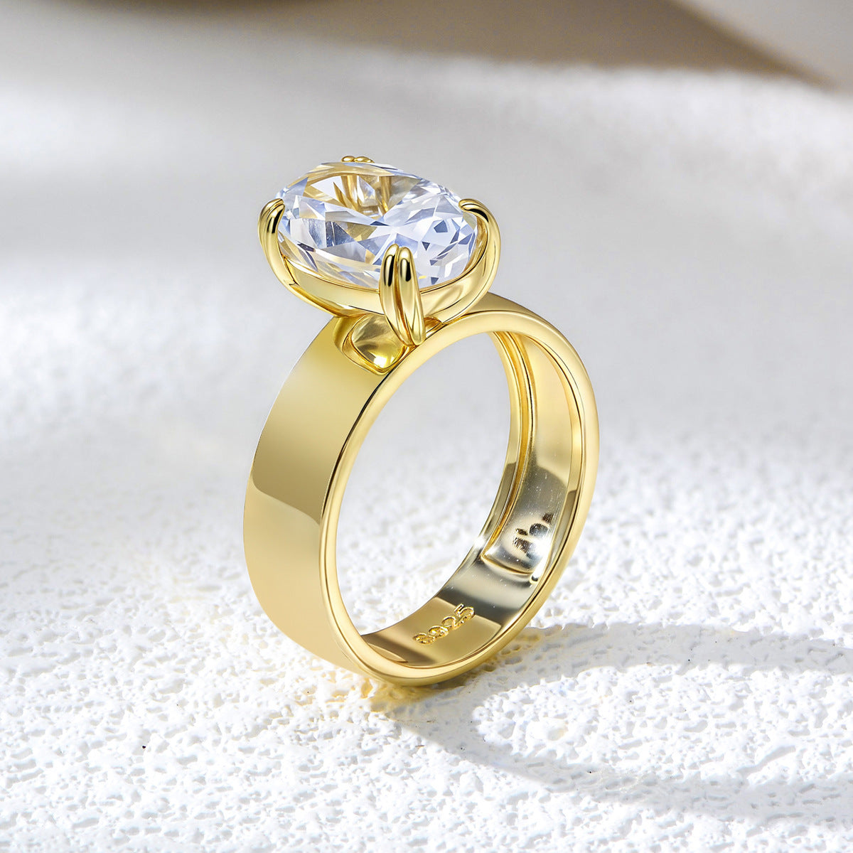 Ice Flower Cut Cubic Zirconia Ring For Women Unique Stacking Wedding Band